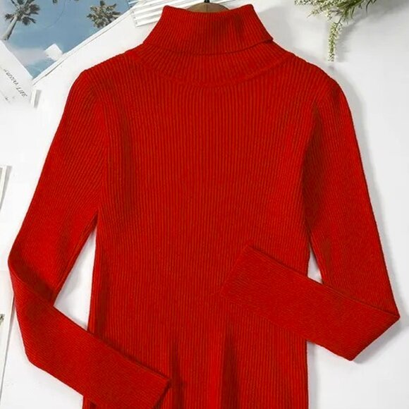YUMMY CARAMEL FINE RIB ONE SIZE FITS ALL LIGHTWEIGHT TURTLENECK SWEATER - Picture 1 of 1